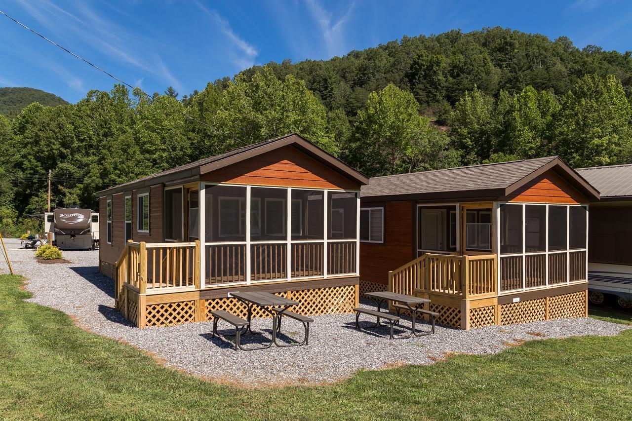 Fort Tatham Rv Resort Sylva Eksteriør billede